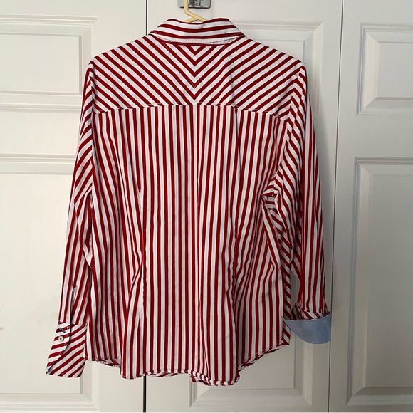 🇺🇸  Tommy Hilfiger Striped Blouse/Button Down - Picture 3 of 6